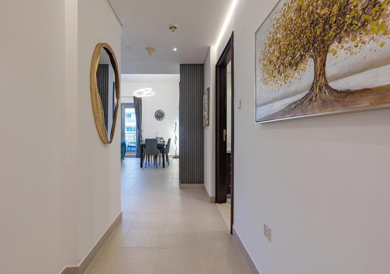 Luxurious One Bedroom With Burj Khalifa View شقة دبي